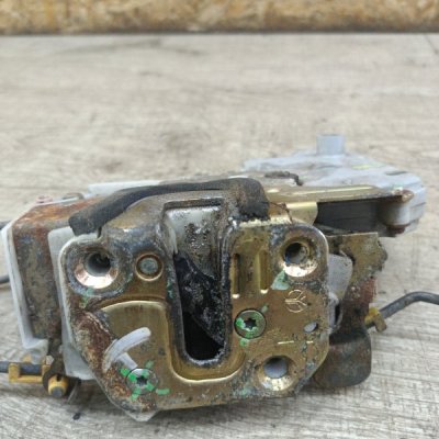 Замок двери Nissan Primera 1996 седан 4дв. GA16DE Перед. Лев. - изображение 2