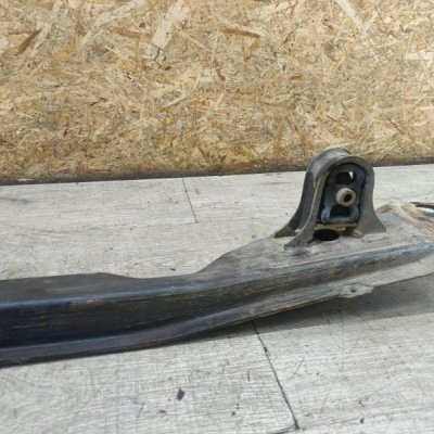 Поперечная балка двигателя Nissan Primera 1996 седан 4дв. GA16DE - изображение 3