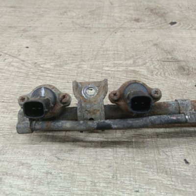Топливная рампа Nissan Primera 1996 седан 4дв. GA16DE - изображение 7