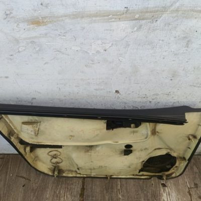 Обшивка двери Nissan Primera 1996 GA16DE седан 4дв., Перед., Прав. - изображение 7