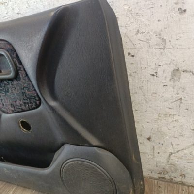 Обшивка двери Nissan Primera 1996 GA16DE седан 4дв., Перед., Лев. - изображение 6