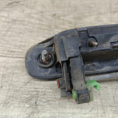 Ручка двери внешняя Nissan Primera 1996 GA16DE седан 4дв., Перед., Прав. - изображение 7
