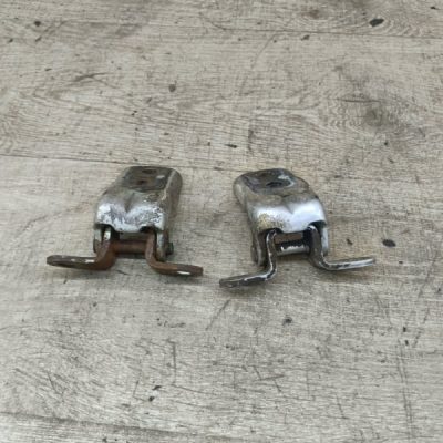 Петля двери Nissan Primera 1996 GA16DE седан 4дв., Перед., Прав. - изображение 6
