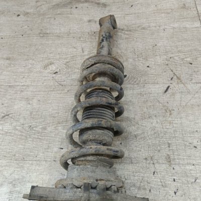 Стойка подвески Nissan Primera 1996 седан 4дв. GA16DE Задн. Прав. - изображение 5
