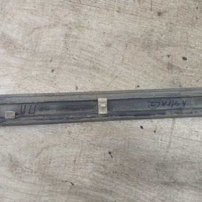 Молдинг на дверь Opel Astra G 2003 хетчбэк 5дв. Z16XE 1.6 Перед. Прав. - изображение 9