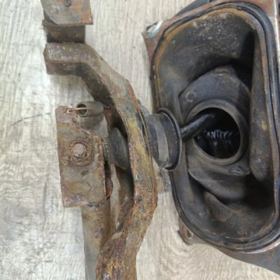 Кулиса МКПП Nissan Primera 1996 седан 4дв. GA16DE - изображение 16