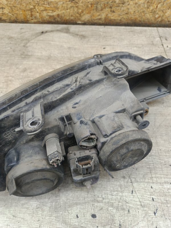 Фара Nissan Primera 1999 седан 4дв. QG18DE Перед. Лев.