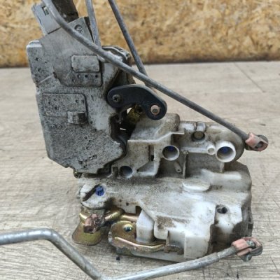 Замок двери Nissan Primera 1999 седан 4дв. QG18DE Перед. Лев. - изображение 9