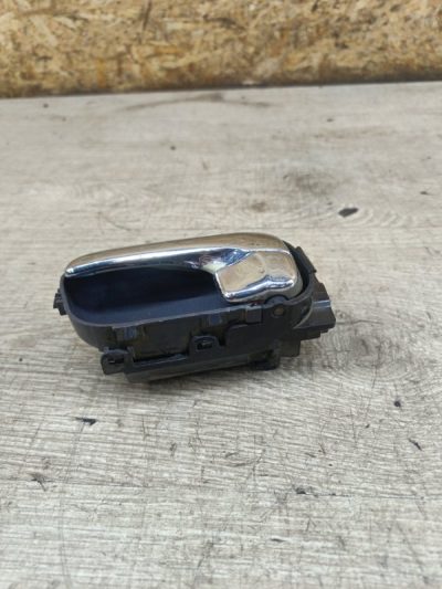 Ручка двери внутренняя Nissan Primera 1999 QG18DE седан 4дв., Перед., Лев.