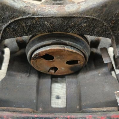 Тормозной суппорт Nissan Primera 1999 седан 4дв. QG18DE Перед. Лев. - изображение 4