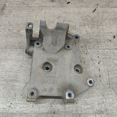Кронштейн кондиционера Nissan Primera 1999 QG18DE седан 4дв.