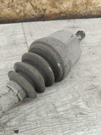 Привод Nissan Primera 1999 QG18DE седан 4дв., Перед., Прав.