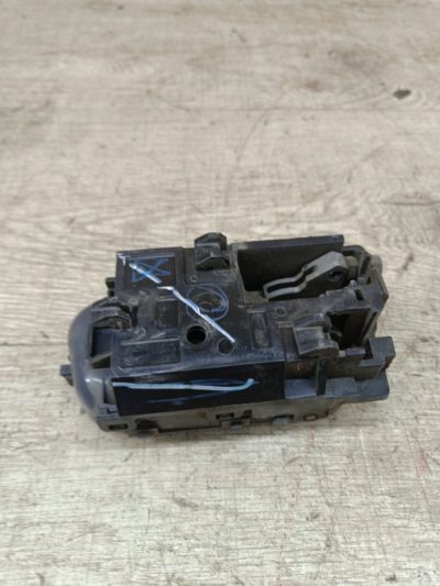 Ручка двери внутренняя Nissan Primera 1999 QG18DE седан 4дв., Задн., Прав.