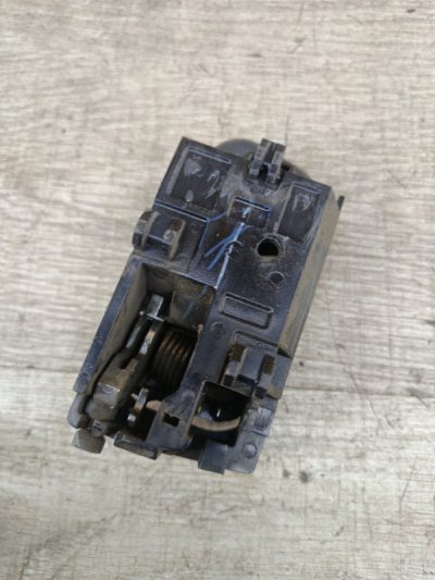 Ручка двери внутренняя Nissan Primera 1999 QG18DE седан 4дв., Задн., Лев.