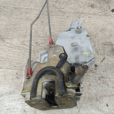 Замок двери Nissan Primera 1999 седан 4дв. QG18DE Задн. Лев. - изображение 5