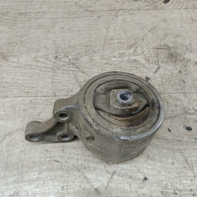Подушка двигателя Nissan Primera 1999 QG18DE седан 4дв. - изображение 3