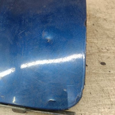 Лючок бензобака Nissan Primera 1999 седан 4дв. QG18DE - изображение 8
