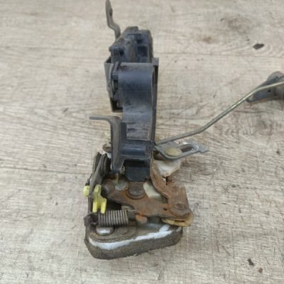 Замок двери Hyundai SONATA 1997 G4CP, V275766 седан 4дв., Перед., Прав. - изображение 3