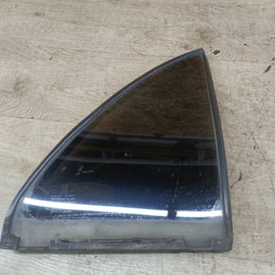 Форточка двери Hyundai SONATA 1997 G4CP, V275766 седан 4дв., Задн., Прав.