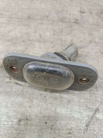 Фонарь подсветки номера Hyundai SONATA 1997 G4CP, V275766 седан 4дв.