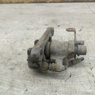 Тормозной суппорт Hyundai SONATA 1997 G4CP, V275766 седан 4дв., Задн., Прав. - изображение 2
