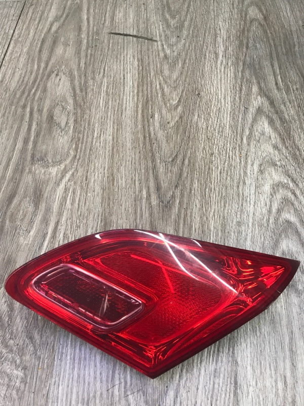 Фонарь крышки багажника Opel Astra J 2010 хетчбэк 5-ти дв. Задн. Прав.