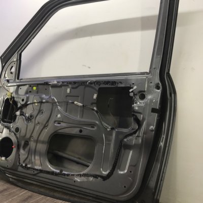 Дверь Suzuki Swift 2008 хетчбэк-3х дв. Перед. Прав. - изображение 4