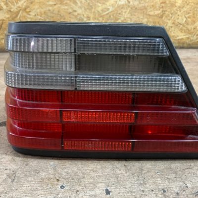 Фара Mercedes-Benz 124 1994 2.0 седан 4дв., Задн., Лев. - изображение 3