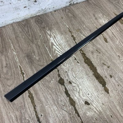 Молдинг на дверь Opel Astra H 2008 хетчбэк 3- дв. Z18XER Перед. Прав. - изображение 1