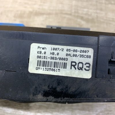Блок управления климат-контролем Opel Astra H 2008 Z18XER хетчбэк 3- дв. - изображение 4