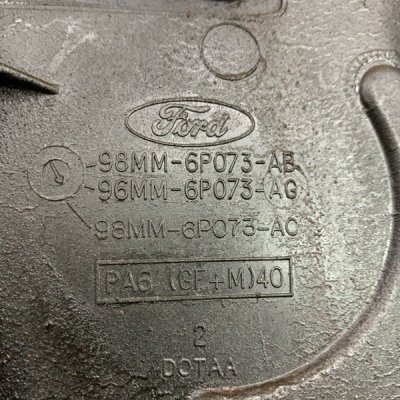 Защитная крышка ремня ГРМ Ford Fusion 2008 FXJB - изображение 9