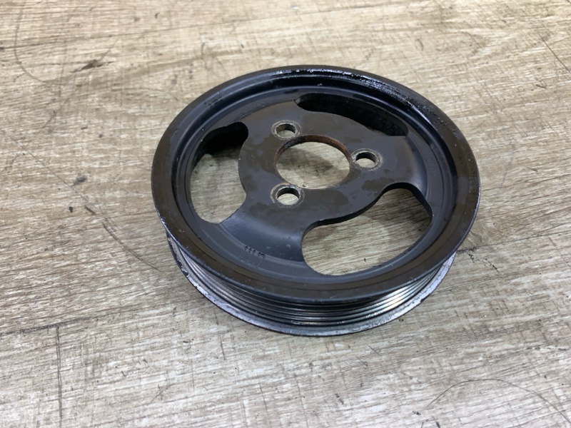 Шкив помпы Opel Frontera B 2001 внедорожник Y22DTH