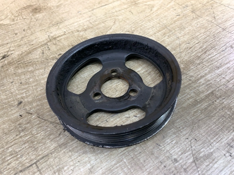 Шкив помпы Opel Frontera B 2001 внедорожник Y22DTH