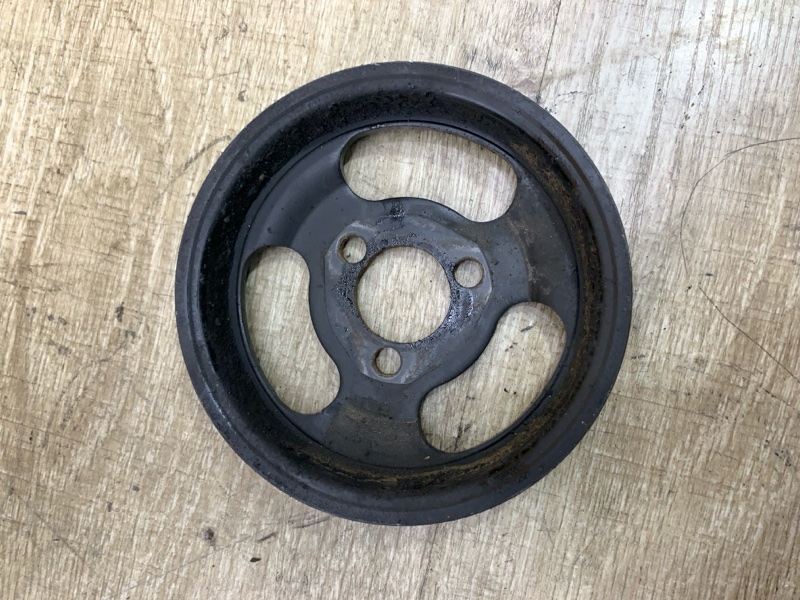 Шкив помпы Opel Frontera B 2001 внедорожник Y22DTH
