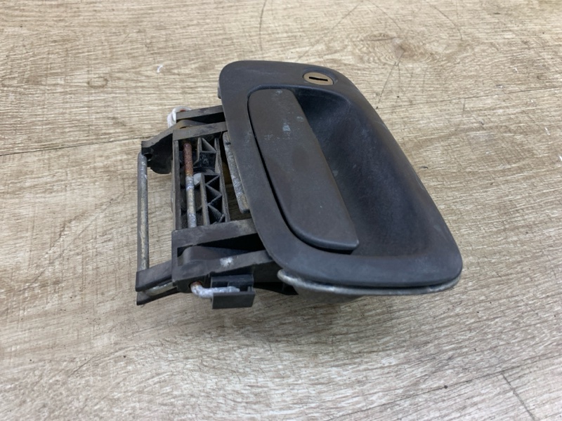 Ручка двери внешняя Opel Zafira A 2000 минивен X20DTH 2.0 Перед. Лев.