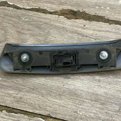 Кнопка открывания багажника Opel Corsa D 2010 хетчбэк 3дв. Z12XEP - изображение 3