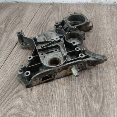 Передняя крышка двигателя Opel Astra H 2010 5дв хечбек Z18XER - изображение 4
