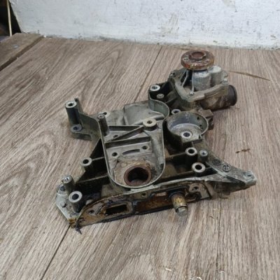 Передняя крышка двигателя Opel Astra H 2010 5дв хечбек Z18XER - изображение 6