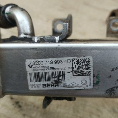 Клапан радиатора ЕГР Renault Trafic 2008 минивен M9R A630 - изображение 13