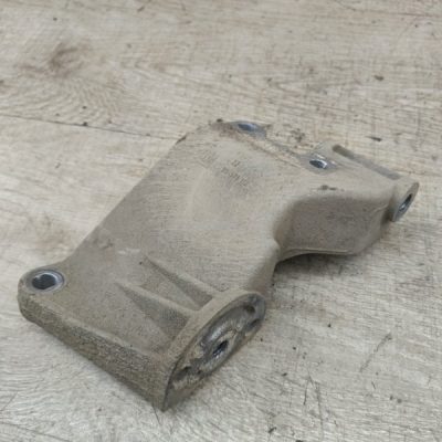 Кронштейн генератора Opel Astra G 2001 Z16XE 1.6 универсал