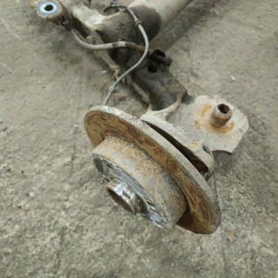Задняя балка Opel Astra G 2001 универсал Z16XE 1.6 - изображение 8