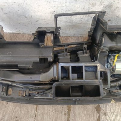 Торпедо Nissan Primera 1999 седан 4дв. QG18DE - изображение 6