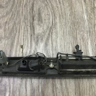 Кнопка открывания багажника Volvo V70 2004 универсал Задн. - изображение 3