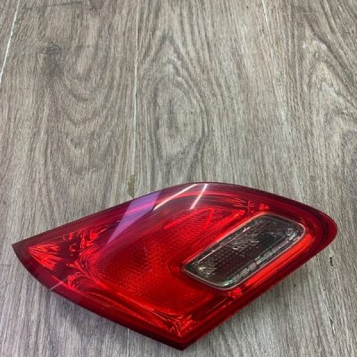 Фонарь крышки багажника Opel Astra J 2010 хетчбэк 5-ти дв., Задн., Лев.