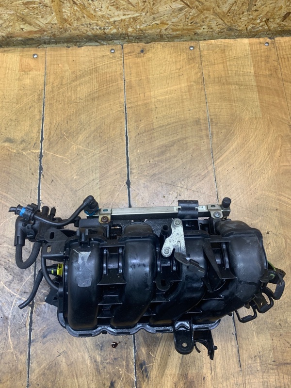 Коллектор впускной Opel Corsa D 2010 A12XER — изображение 3