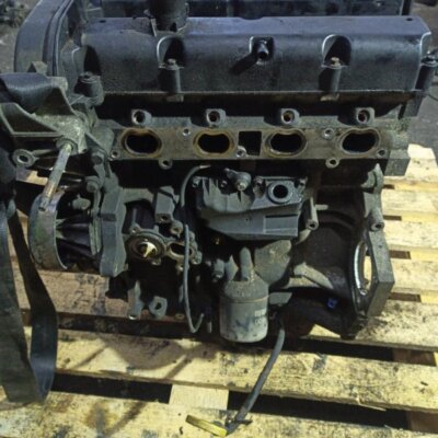 Двигатель Ford Fiesta 5 2004 хетчбэк 3-х дв. FXJB - изображение 3