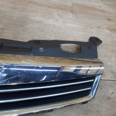 Решетка радиатора Opel Astra H 2008 хетчбэк 5дв. Z14XEP 1.4 - изображение 10