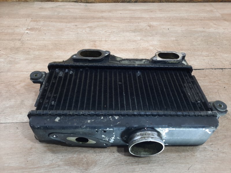 Интеркулер Subaru Forester 2000 универсал EJ205