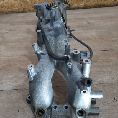 Коллектор впускной Subaru Forester 2000 универсал EJ205 - изображение 5