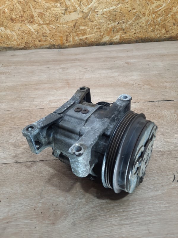 Компрессор кондиционера Subaru Forester 2000 универсал EJ205